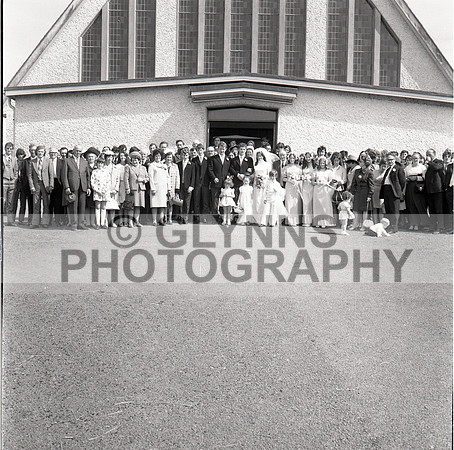 O'Gara, M. (Kilmurray) and Quinn, Stella (Wedding) 23-08-1972_0022