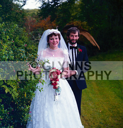 Brennan, Seamus and Fitzmaurice, Mary (Wedding - Glinsk Church and Castlebar) 07-09-1985_0025