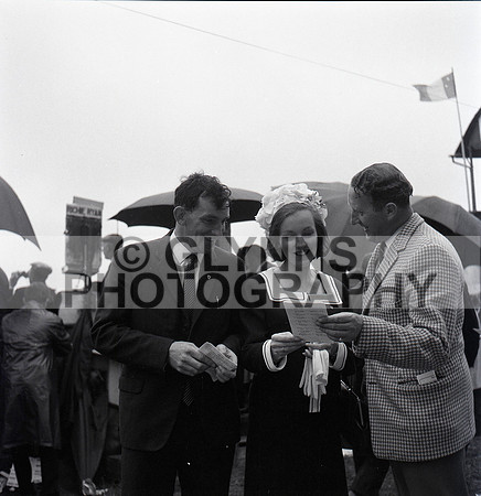 Roscommon Races 1960's 0007
