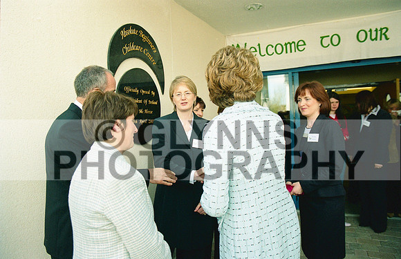 Frenchpark Childcare Centre Opening (President Mary McAleese) 06-04-2005 0013