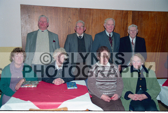 Ballymoe Senior Christmas Party 1999 0009