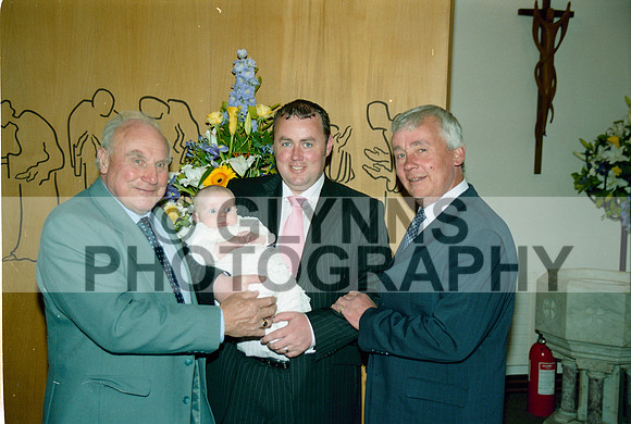 Kelly, John and Barbara (Christening - Frenchpark) 07-06-2005 0029