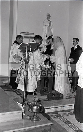 Carty, Andy and Howley, Angela (Ballygar - Wedding) 30-11-1968 0019