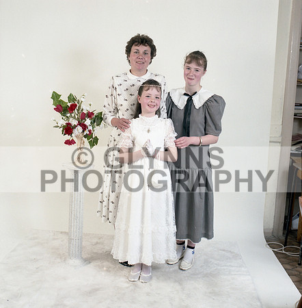 Ballaghaderreen Communion 1988 0002