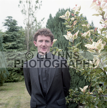 Devine, Fr. Padraig (Ordination - Frenchpark) 17-08-1988_0086