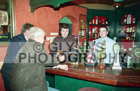 Ballyhaunis Bojangles Bar 2002 0001