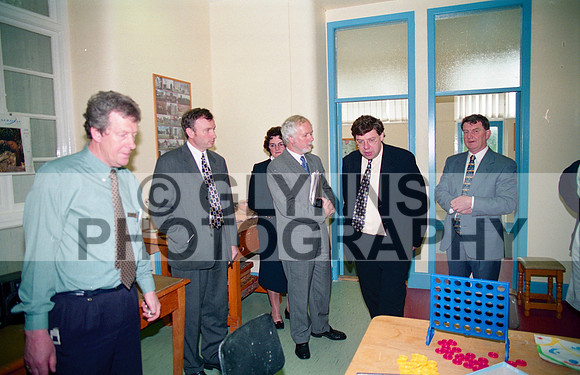 Roscommon Hosptial (Minister for Health, Brian Cowen Visit) 1998_0013