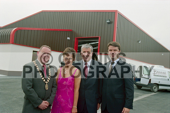 Castlerea John Murphy Ltd. (Opening) 2004 0028