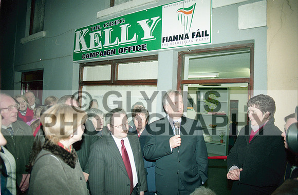 Castlerea Fianna Fáil (Charlie McCreevy and Dr. Greg Kelly) 2002 0005