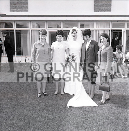 Tansey and Giblin, Betty (Wedding) 04-1968_0012