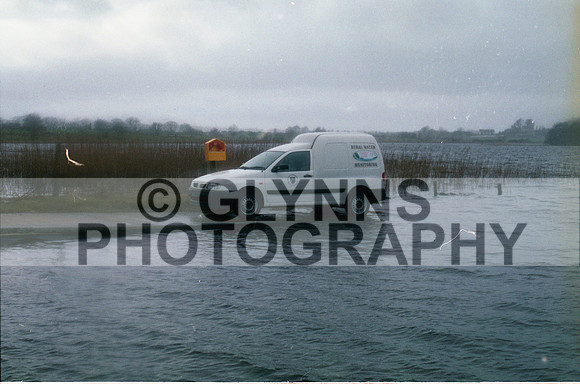 Ballinlough Carroll's Garage (Rural Water) 1999 0011