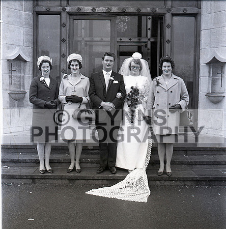 Thompson, Padraig and Margaret (Wedding)_0040