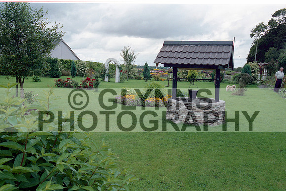 Bligh, Patsy (Garden) 1996 0002