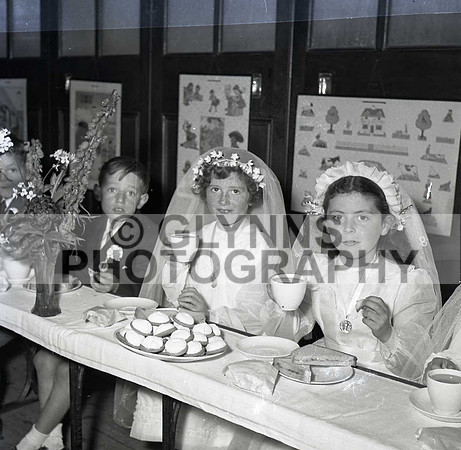 Castlerea Communion 1954_0118