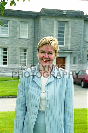 Roscommon Hospital (New County Manager) 2001 0002