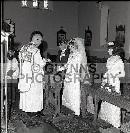 Malone, Andy and Darcy, Nora (Wedding) 10-1967_0008