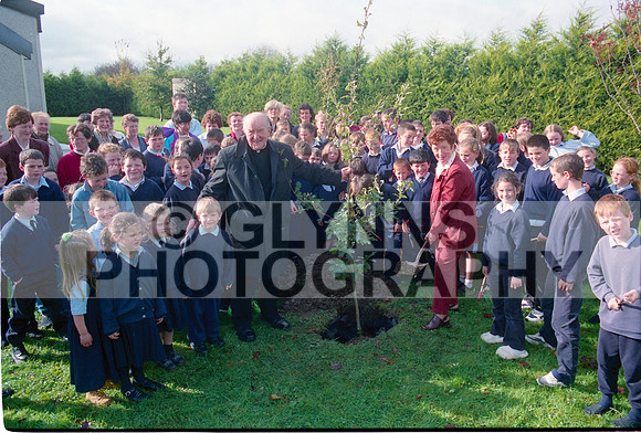 Frenchpark School (Tree Planting) 1998_0001