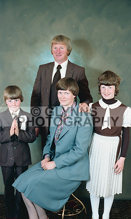 Castlerea Communion 1981 0129