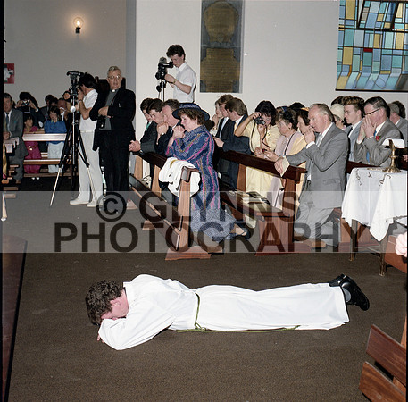 Devine, Fr. Padraig (Ordination - Frenchpark) 17-08-1988_0018