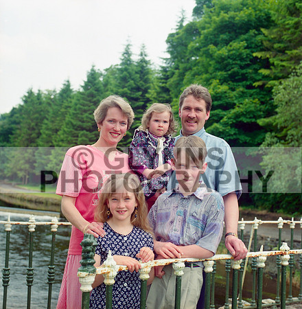 Unknown Family (Demesne) 1993 (2) 0003