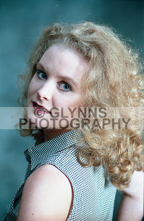 Brady, Jacqueline (Makeover) 1996 0012