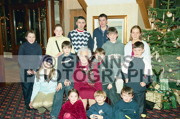 Gannon, Mae (80th Birthday) 2002_0030