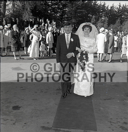 Malone, Andy and Darcy, Nora (Wedding) 10-1967_0028