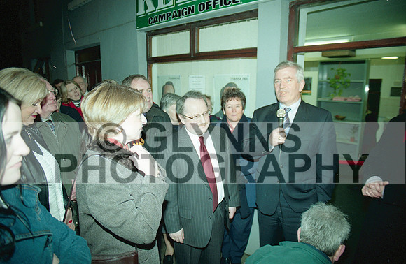Castlerea Fianna Fáil (Charlie McCreevy and Dr. Greg Kelly) 2002 0004