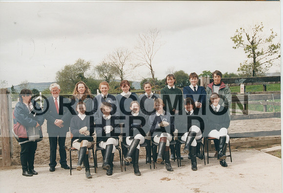 1996-08-23 RH Students who completed the equestrian science course