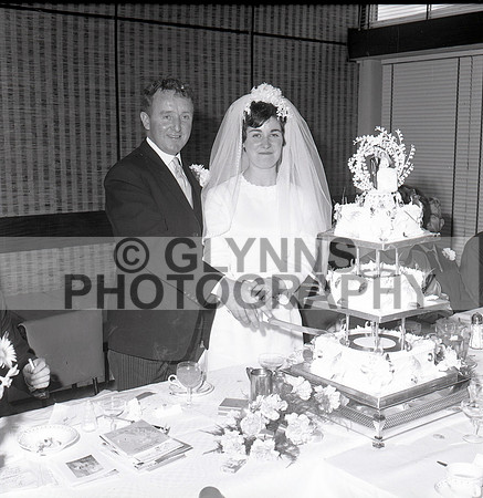 Tansey and Giblin, Betty (Wedding) 04-1968_0021