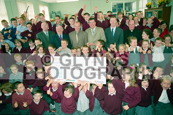 Glinsk School (25th Anniversary) 2002_0016