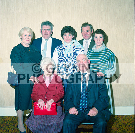 Owens, Theresa (Birthday Party - Abbey, Roscommon) 21-10-1984_0014
