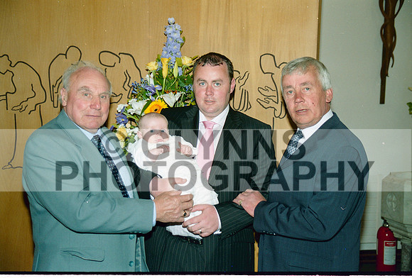 Kelly, John and Barbara (Christening - Frenchpark) 07-06-2005 0004