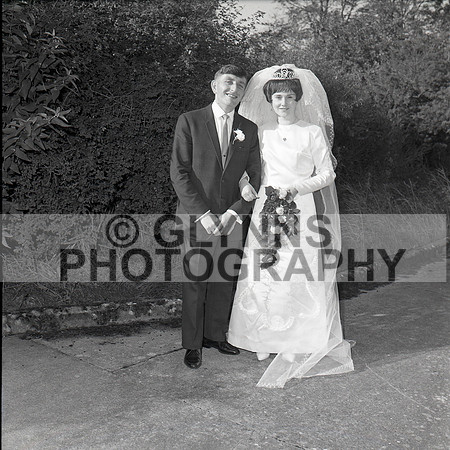 Malone, Andy and Darcy, Nora (Wedding) 10-1967_0003