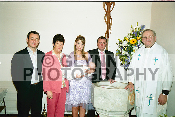 Kelly, John and Barbara (Christening - Frenchpark) 07-06-2005 0013
