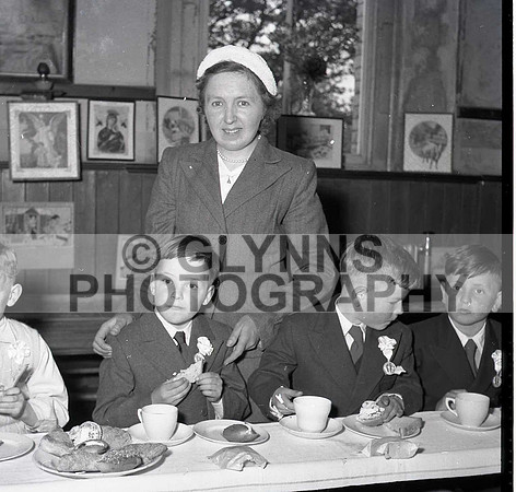 Castlerea Communion 1954_0117
