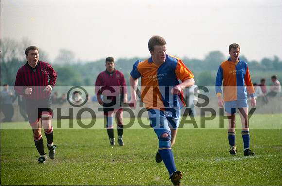 Cloonfad Soccer 05-1995_0027