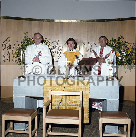 Devine, Fr. Padraig (Ordination - Frenchpark) 17-08-1988_0006