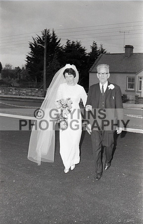 Carty, Andy and Howley, Angela (Ballygar - Wedding) 30-11-1968 0023