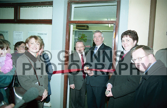 Castlerea Fianna Fáil (Charlie McCreevy and Dr. Greg Kelly) 2002 0007
