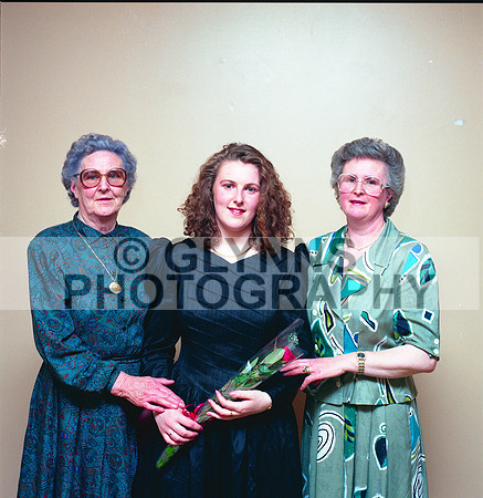Castlerea Convent Graduation Class 1991_0001
