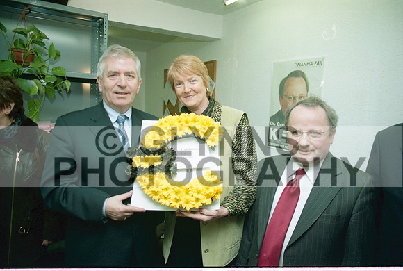 Castlerea Fianna Fáil (Charlie McCreevy and Dr. Greg Kelly) 2002 0010