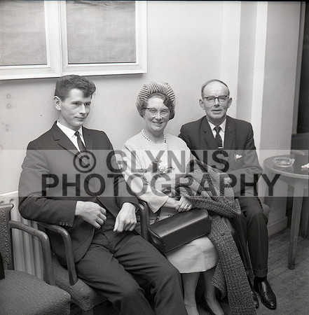 Thompson, Padraig and Margaret (Wedding)_0013
