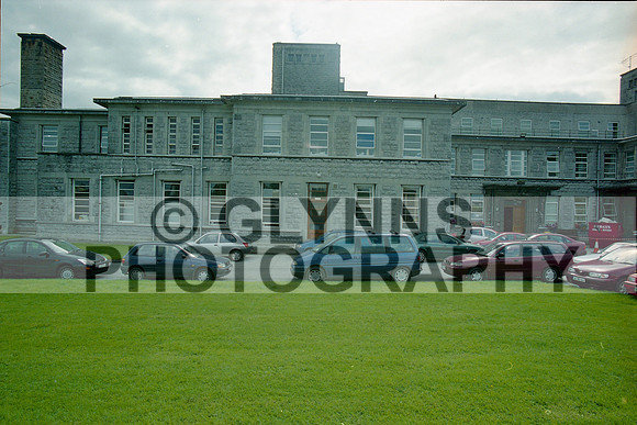 Roscommon Hospital (New County Manager) 2001 0004