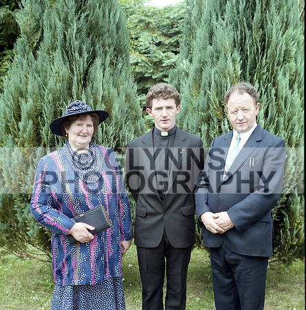 Devine, Fr. Padraig (Ordination - Frenchpark) 17-08-1988_0088
