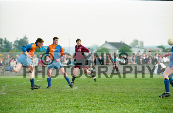 Cloonfad Soccer 05-1995_0022