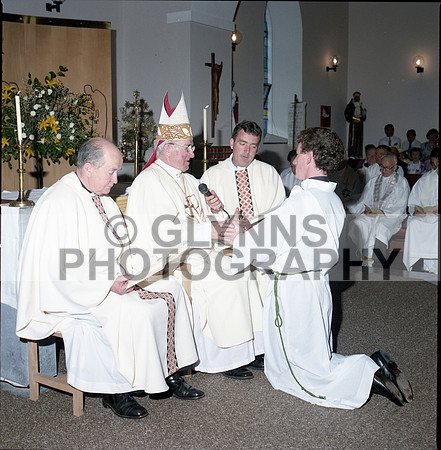 Devine, Fr. Padraig (Ordination - Frenchpark) 17-08-1988_0019