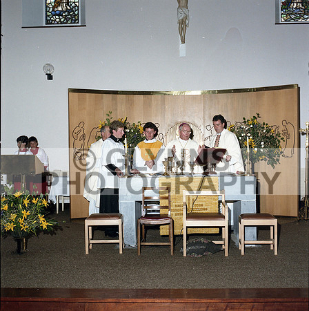 Devine, Fr. Padraig (Ordination - Frenchpark) 17-08-1988_0035