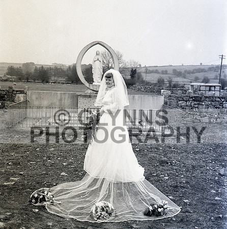 Octigan, Liam and Kelly, Mary (Wedding - Four Mile House and Tuam) 19-02-1972_0031